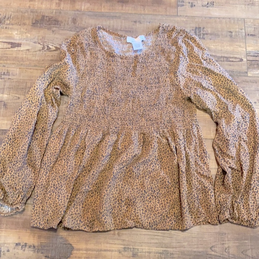 LEOPARD SHIRT!! Sz. Medium! EUC